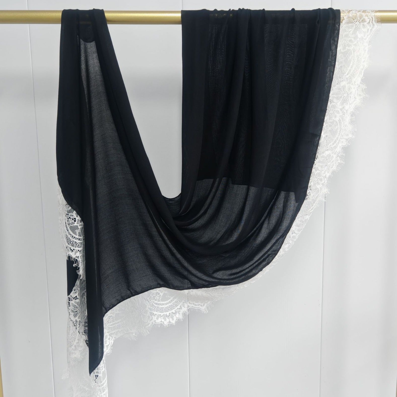 LACE MODAL HIJAB