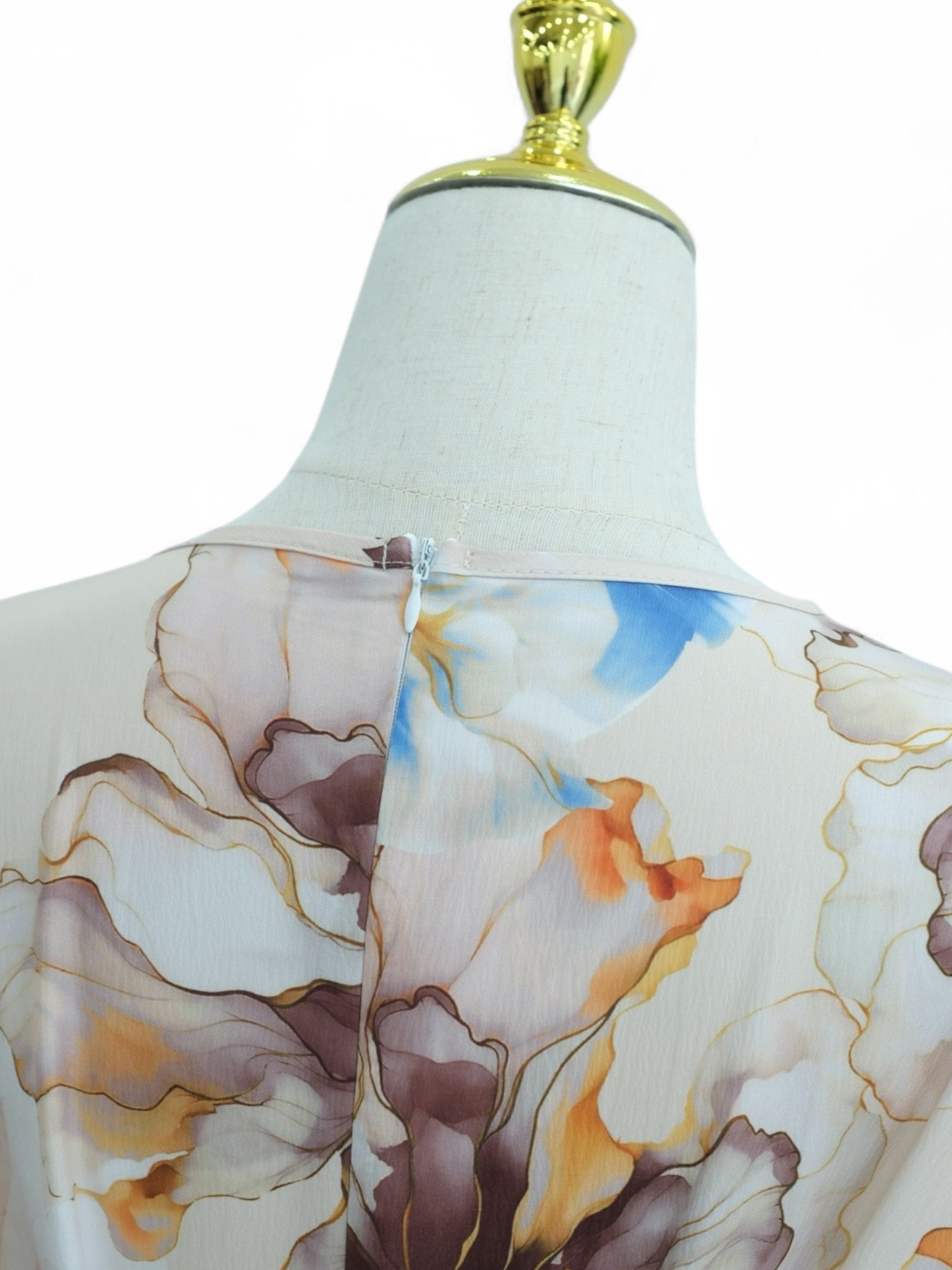 SAJA FLORAL DRESS