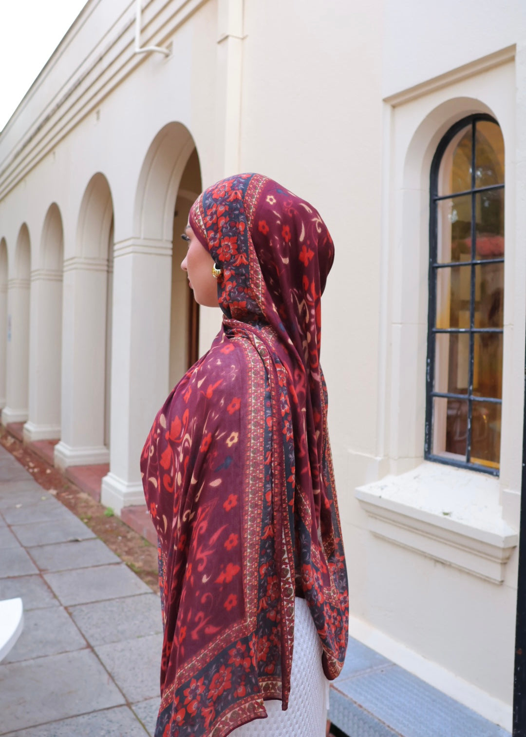 SULTANS BLOOM MODAL