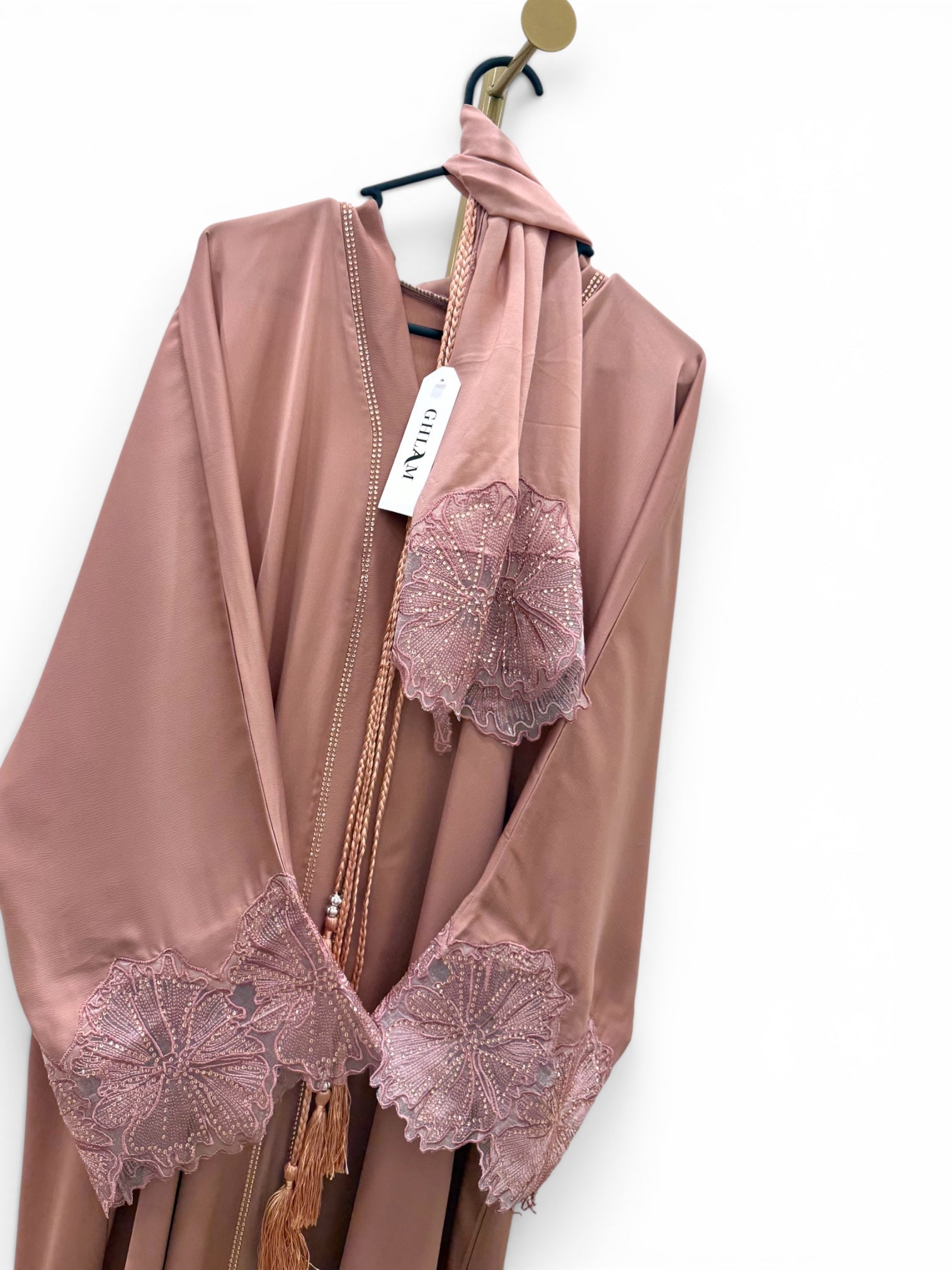 AMELIA CLOSED ABAYA