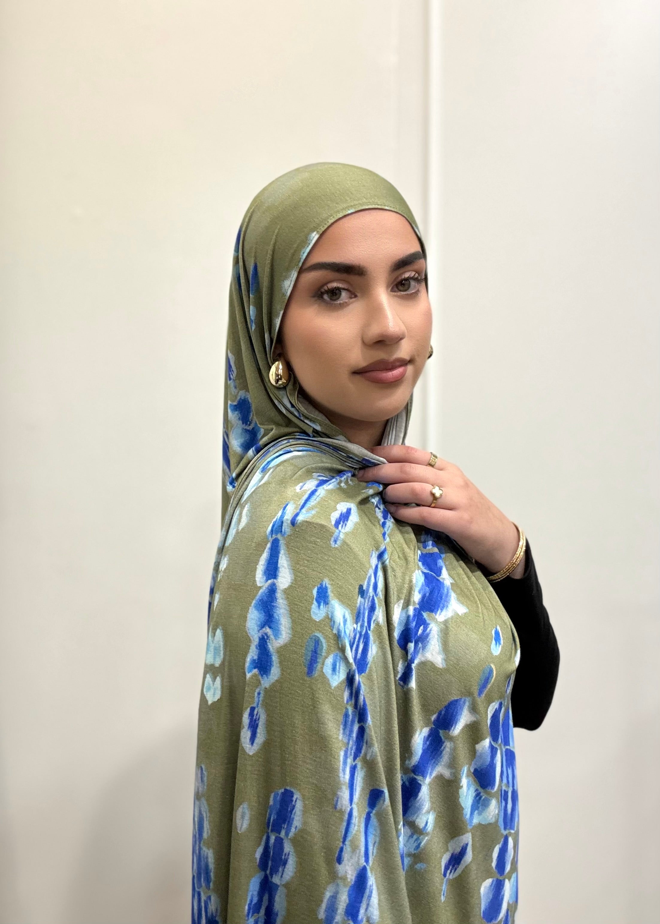 OLIVE RIPPLE JERSEY HIJAB