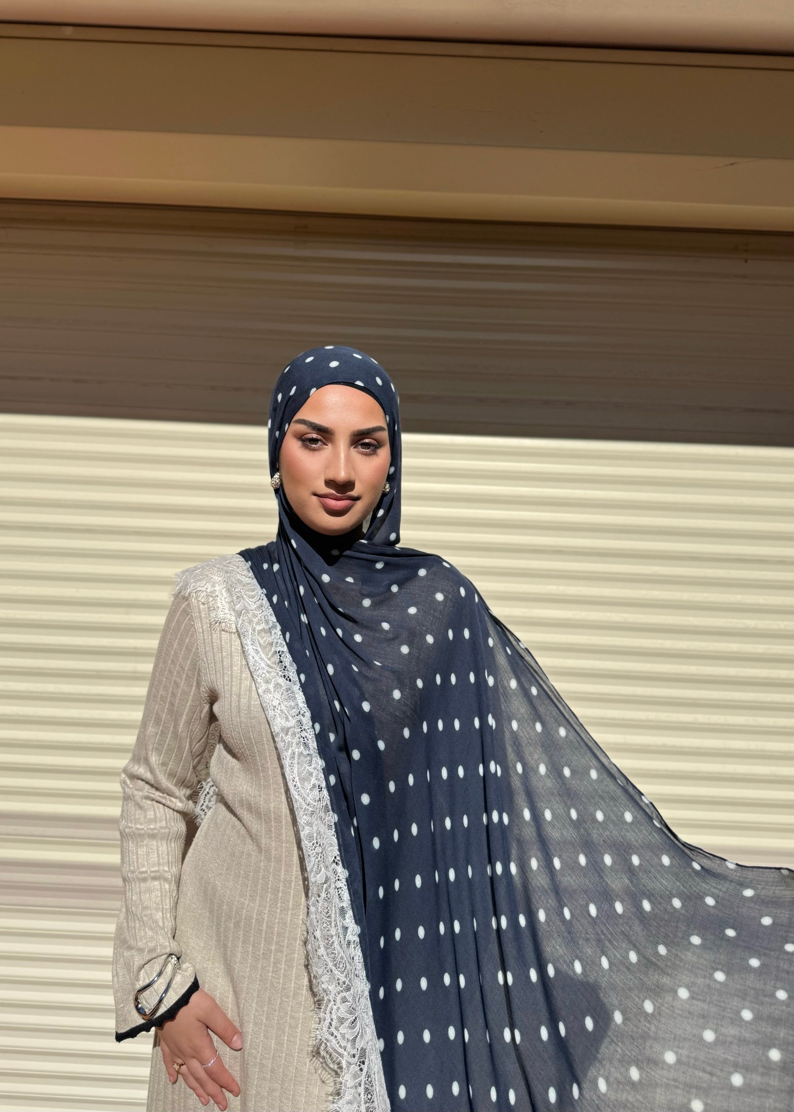 NAVY BLUE / W POLKA DOT MODAL