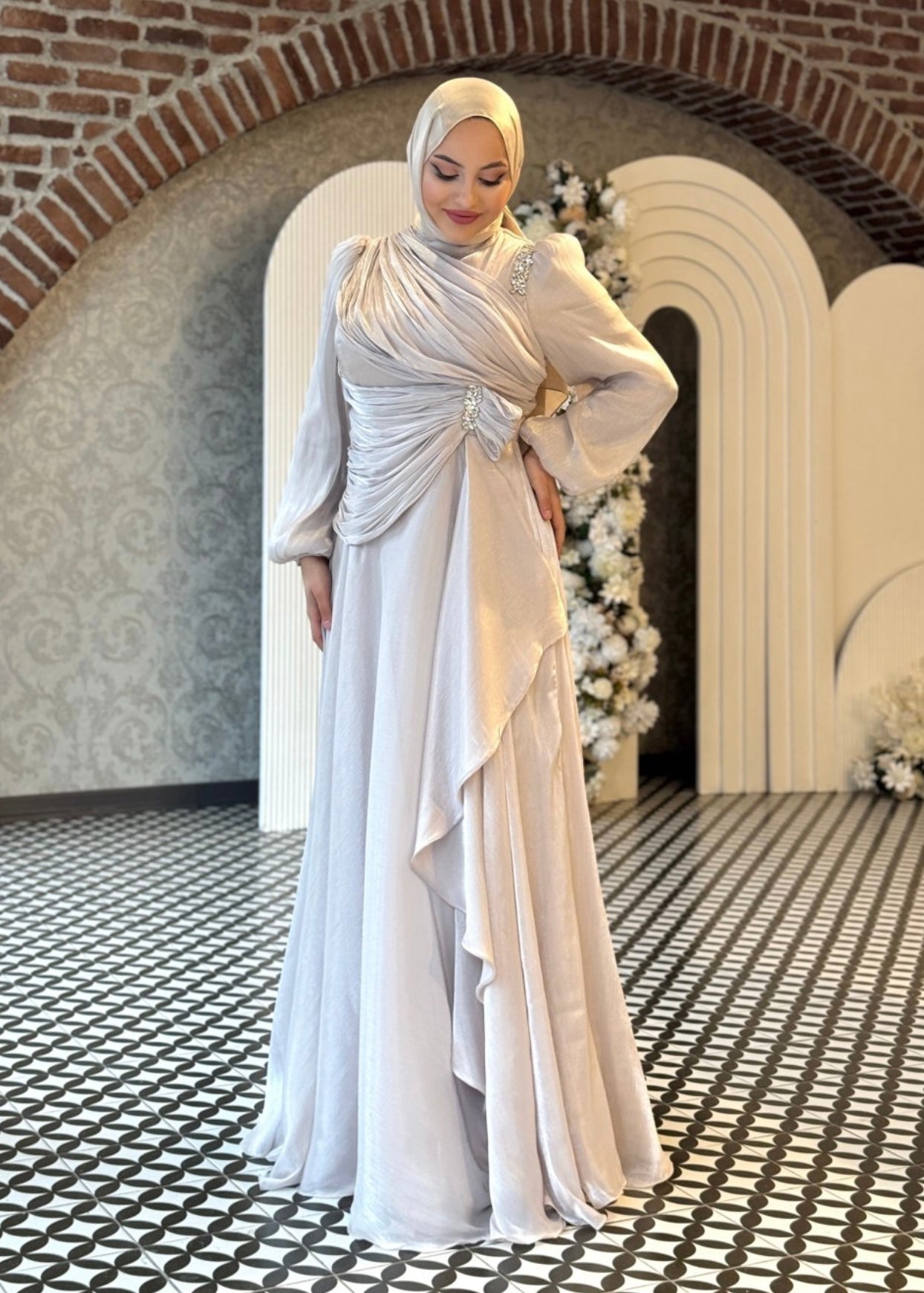 TAHIRA DRESS