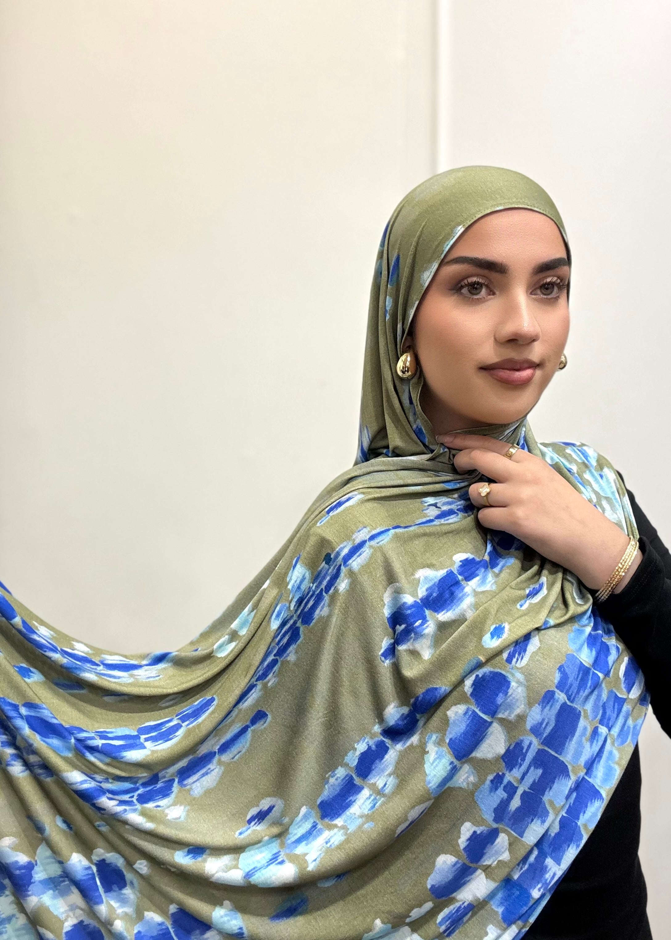 OLIVE RIPPLE JERSEY HIJAB