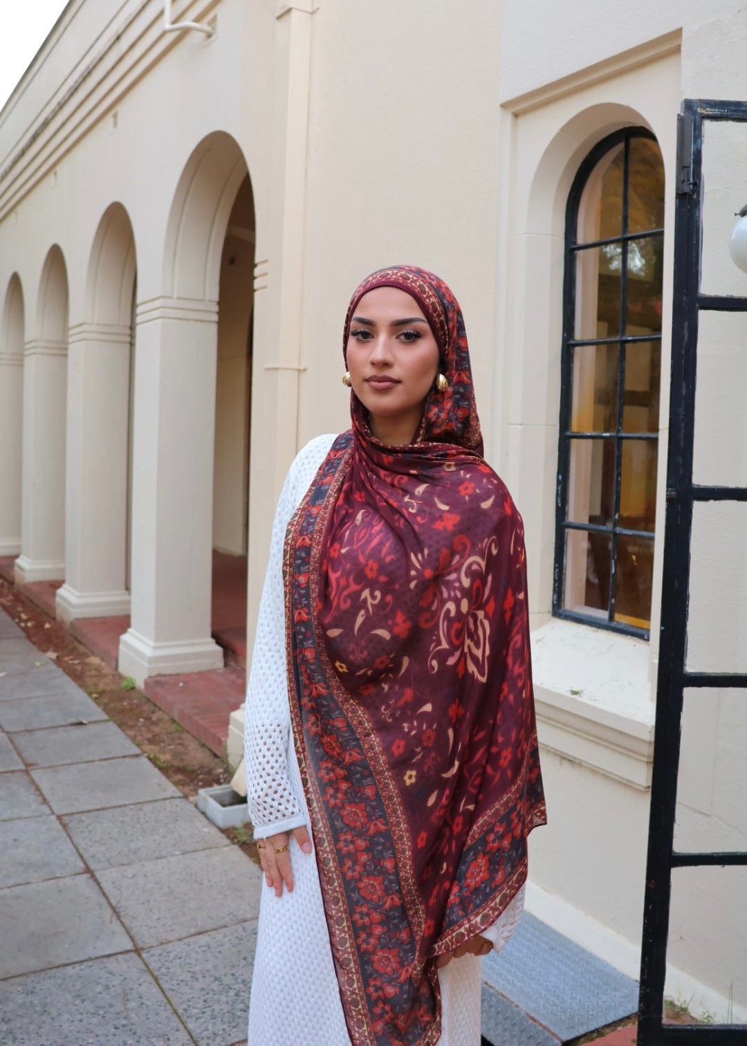 SULTANS BLOOM MODAL