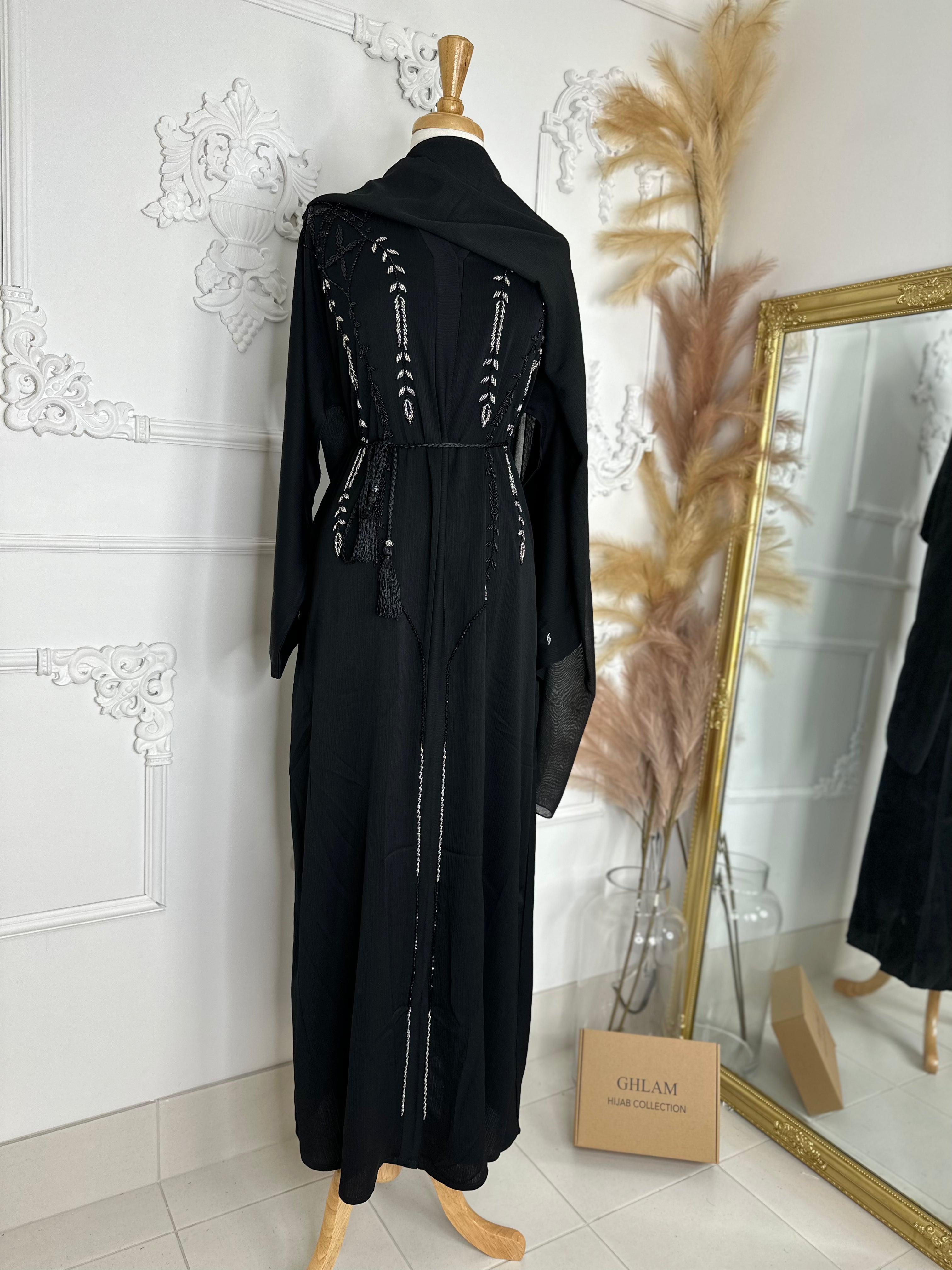 SEEMA CLOSED ABAYA