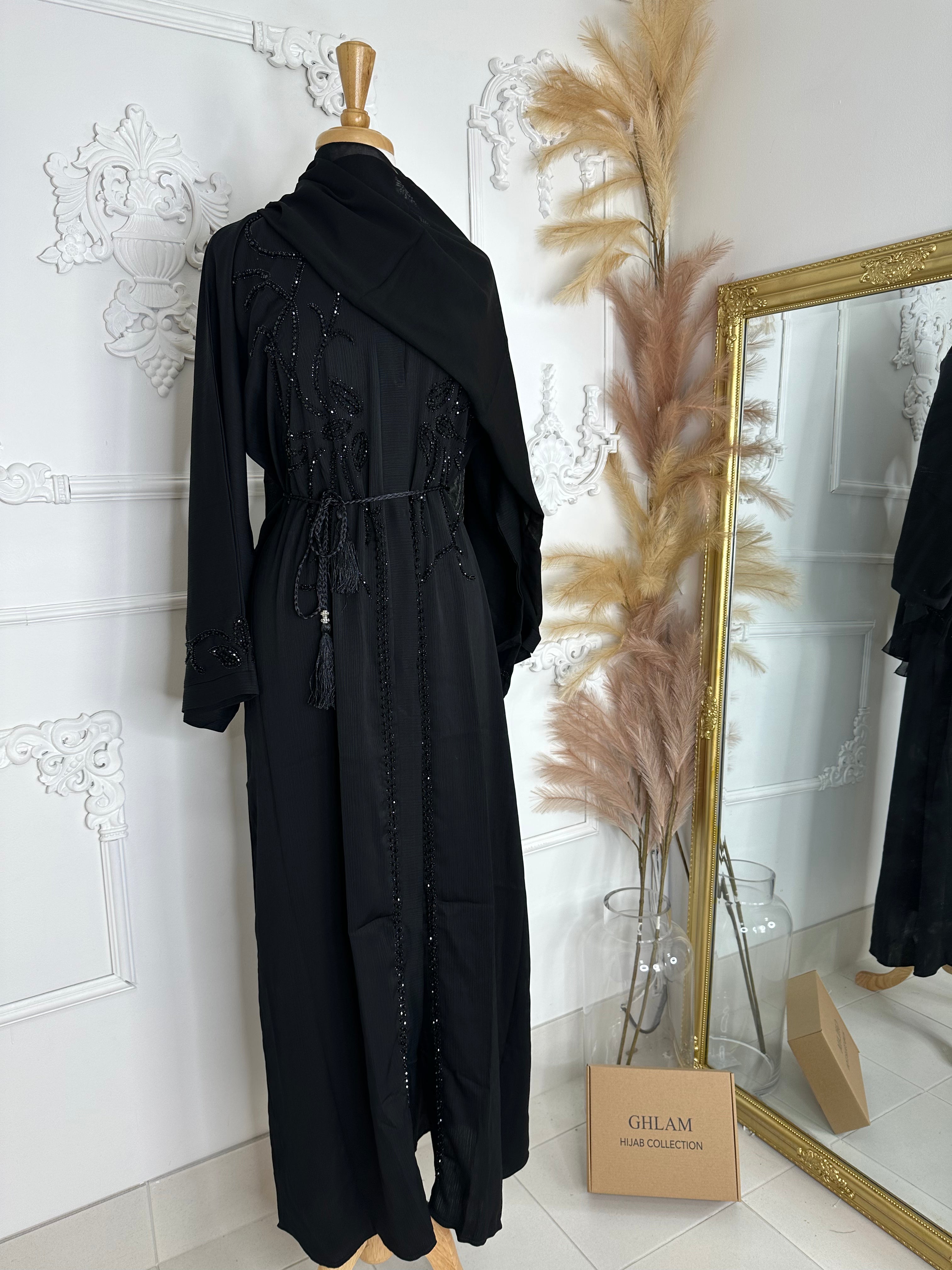 RAESA ABAYA