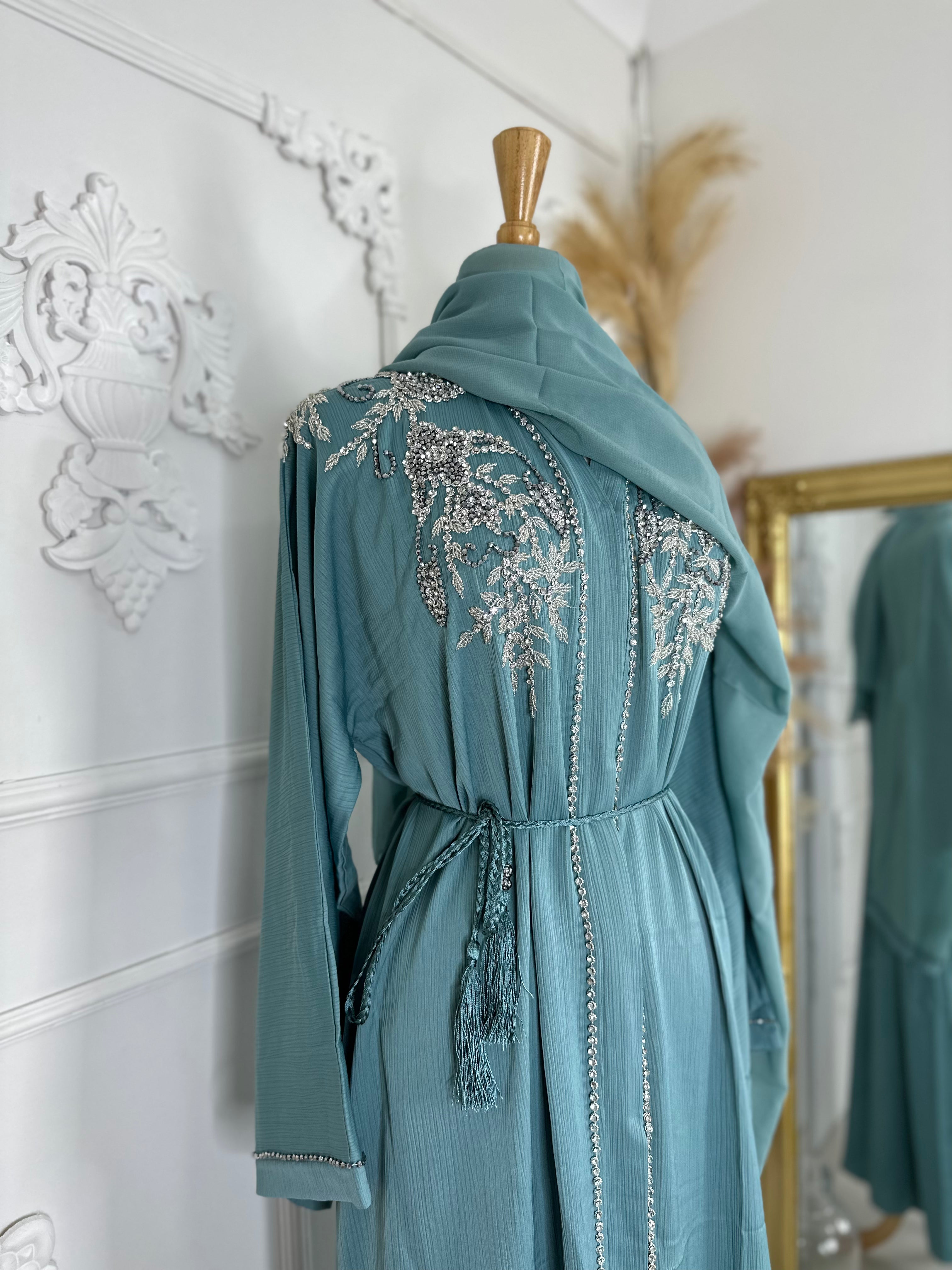 SUZAN ABAYA