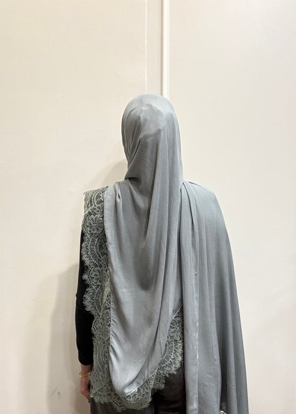 FOG LACE MODAL