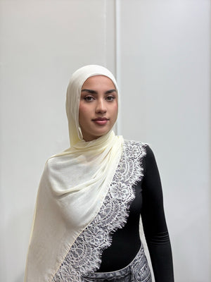 BUTTER LACE MODAL