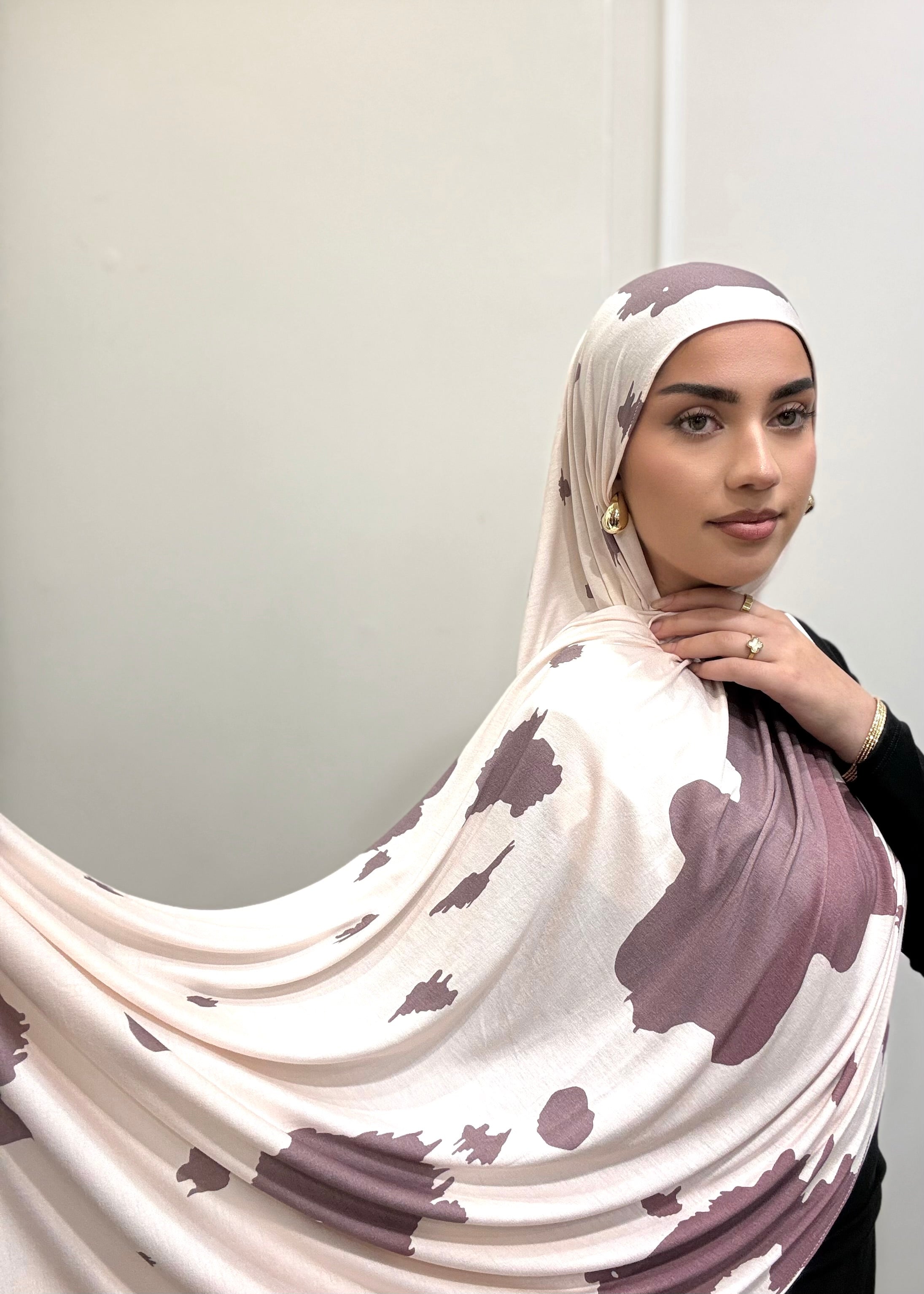 COW PRINT JERSEY HIJAB
