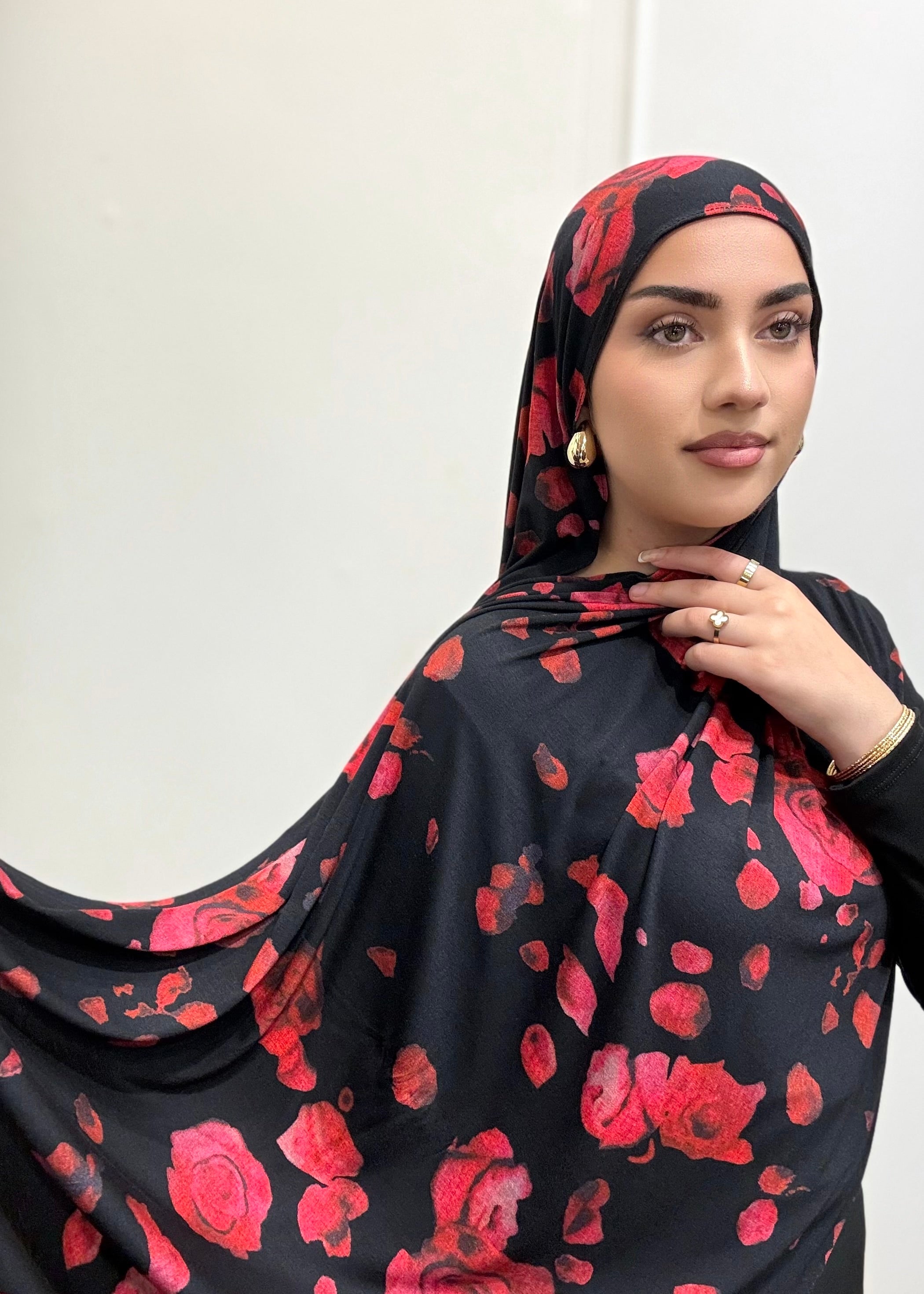MIDNIGHT BLOSSOM JERSEY HIJAB