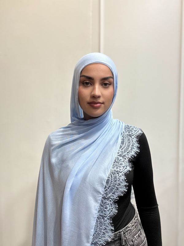 ICE BLUE LACE MODAL