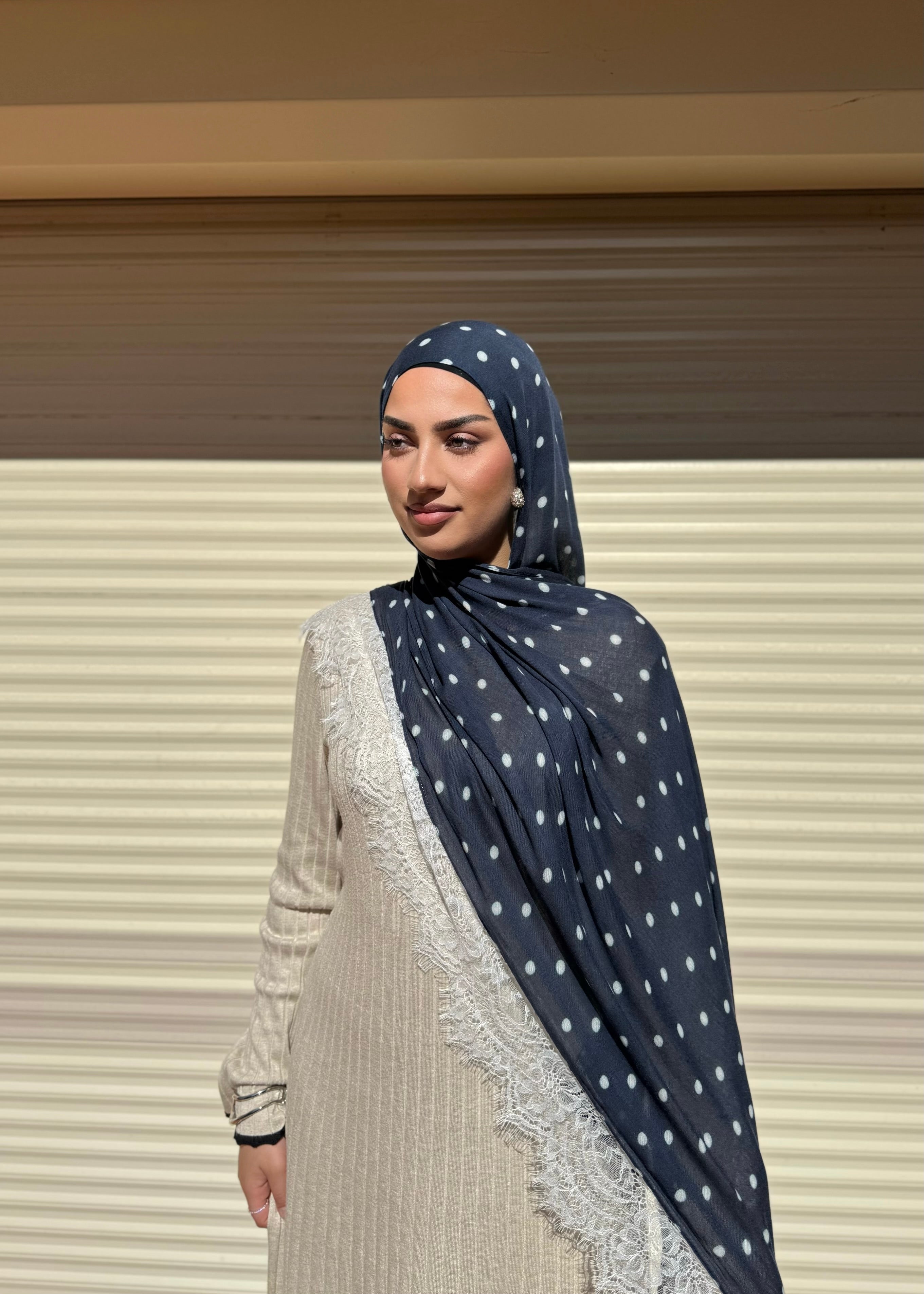 NAVY BLUE / W POLKA DOT MODAL