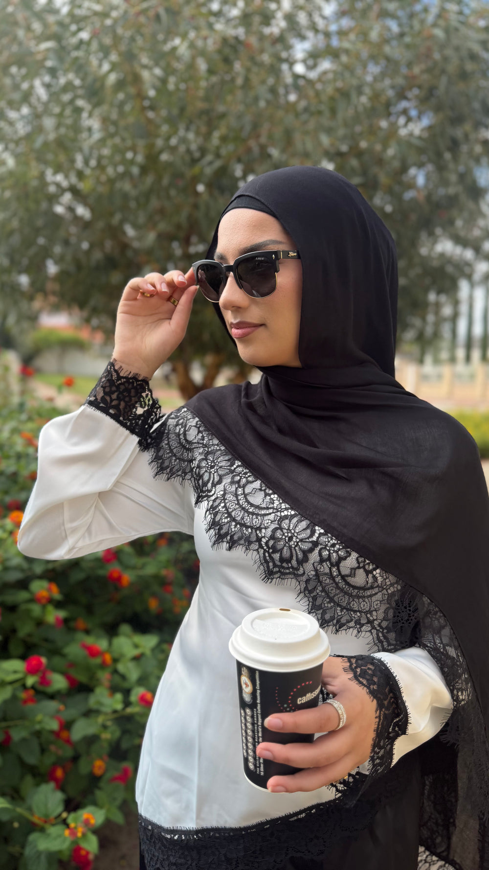 LACE MODAL HIJAB