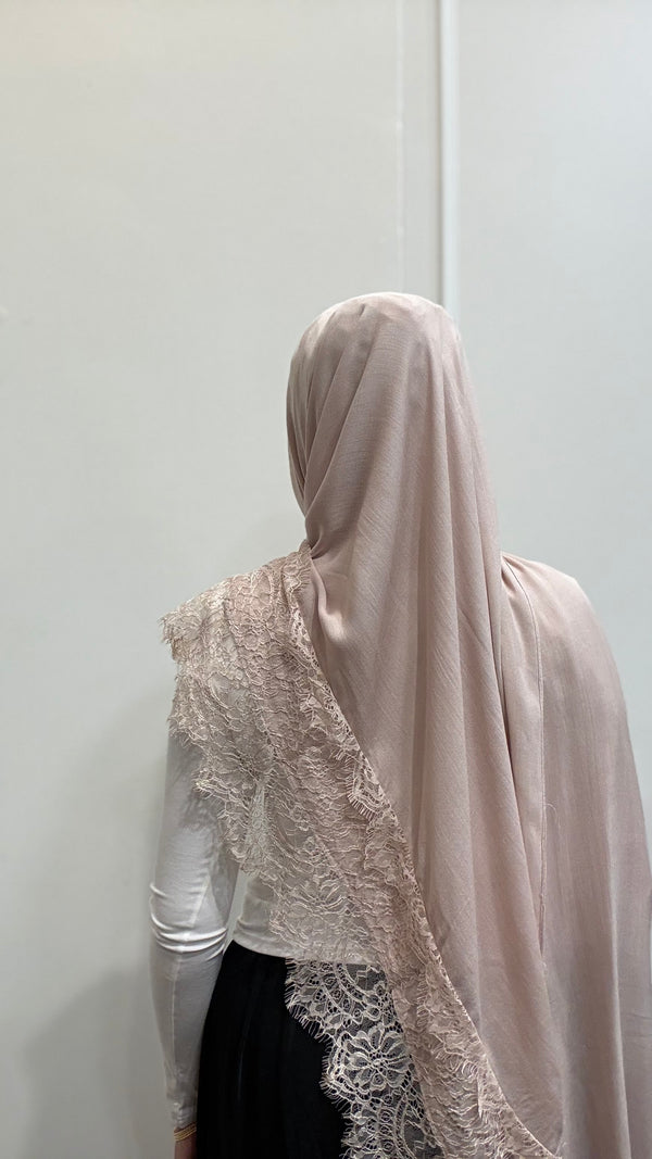 MODAL LARGE LACE