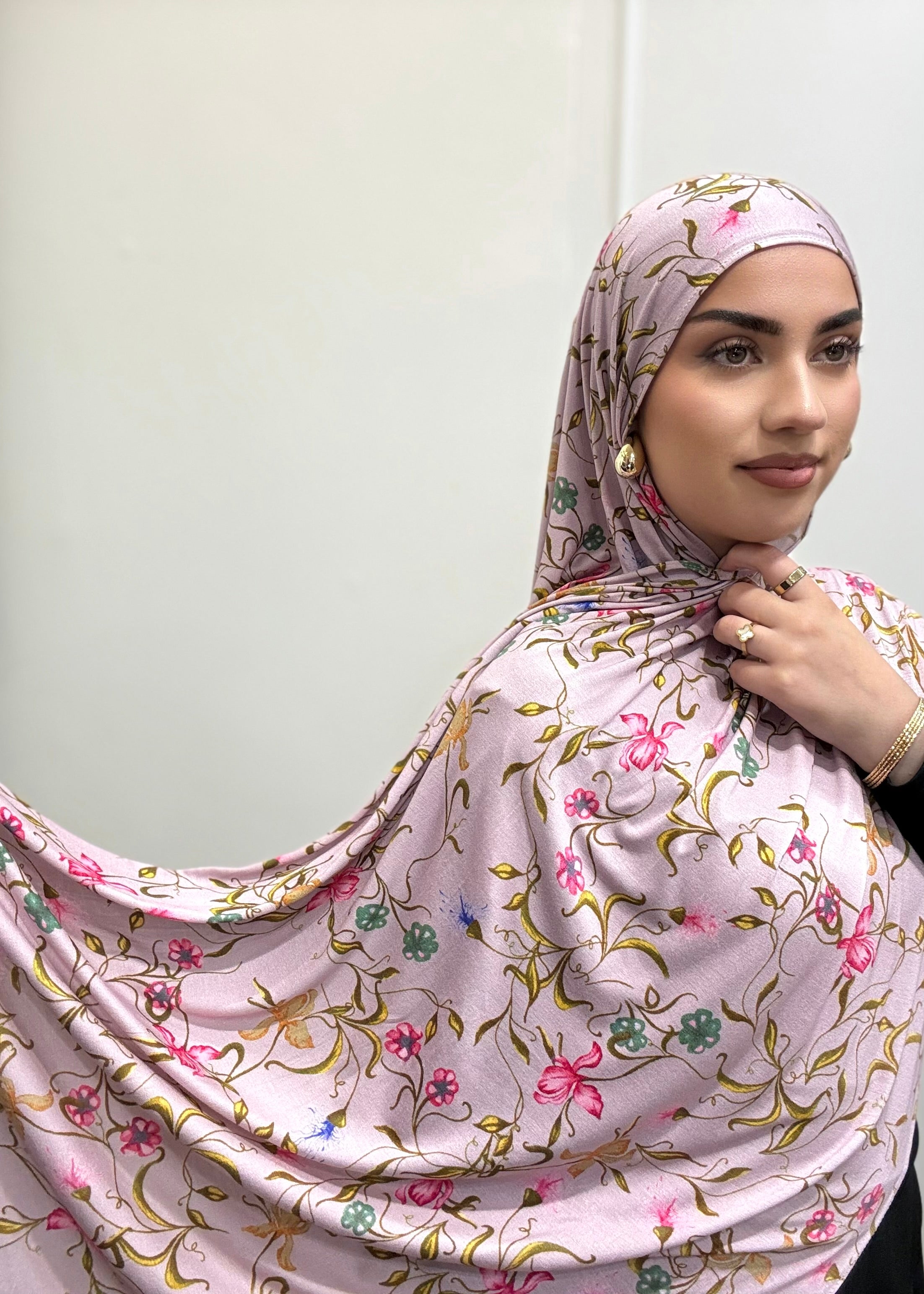 PINK FLORAL JERSEY HIJAB