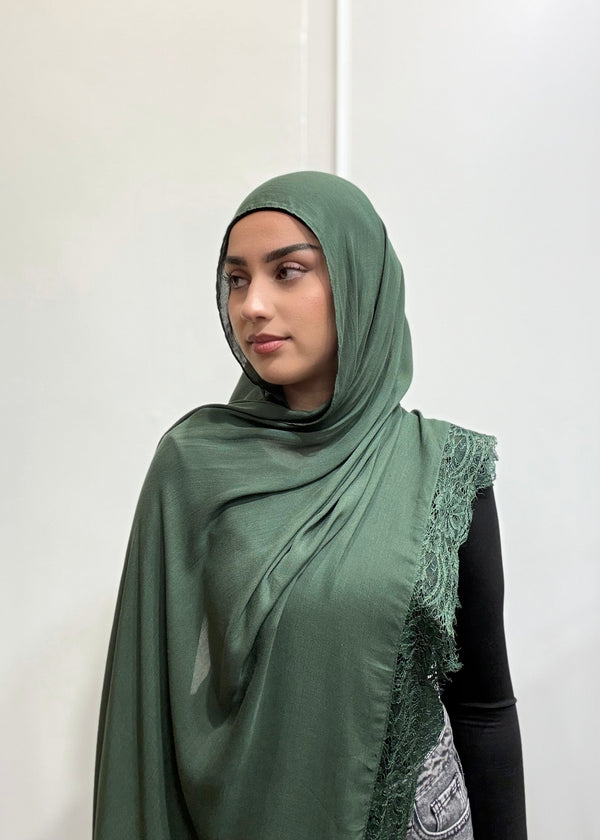 FOREST LACE MODAL