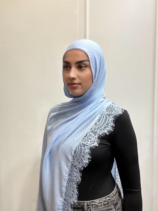 ICE BLUE LACE MODAL