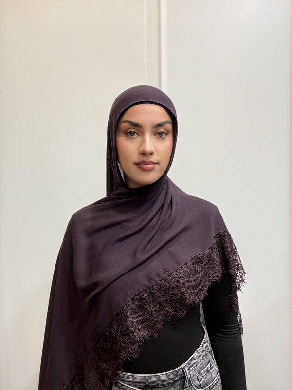 COCA LACE MODAL