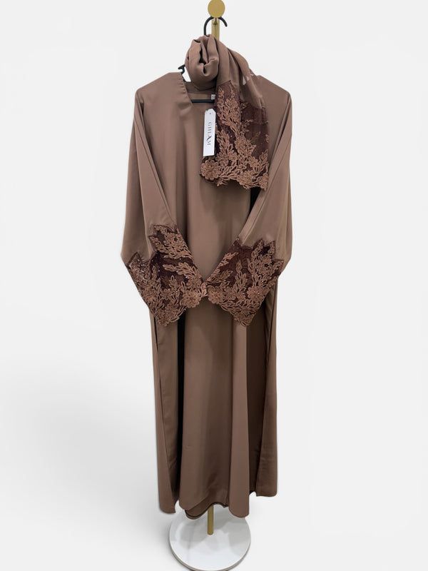 LILIANA CLOSED ABAYA
