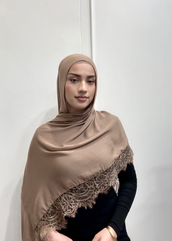 LACE MODAL HIJAB
