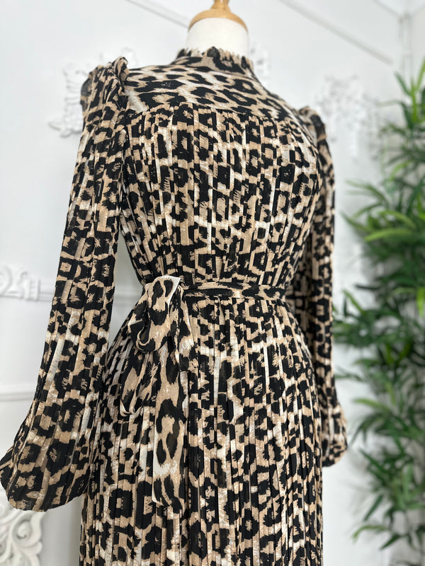 HEENA LEOPARD DRESS