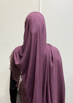 GRAPE LACE MODAL