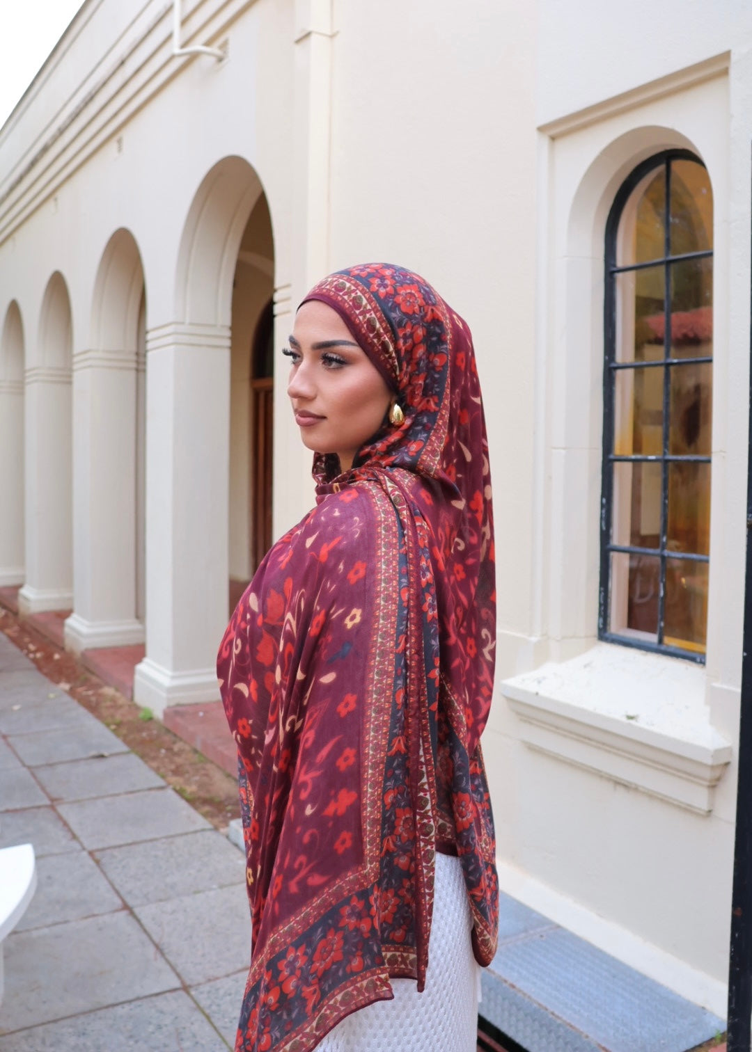 SULTANS BLOOM MODAL