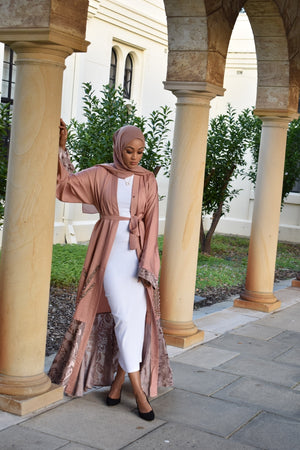 Ayah Dusty Tuaup Umbrella cut Open Abaya
