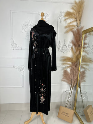 Dhina Velvet Open Abaya