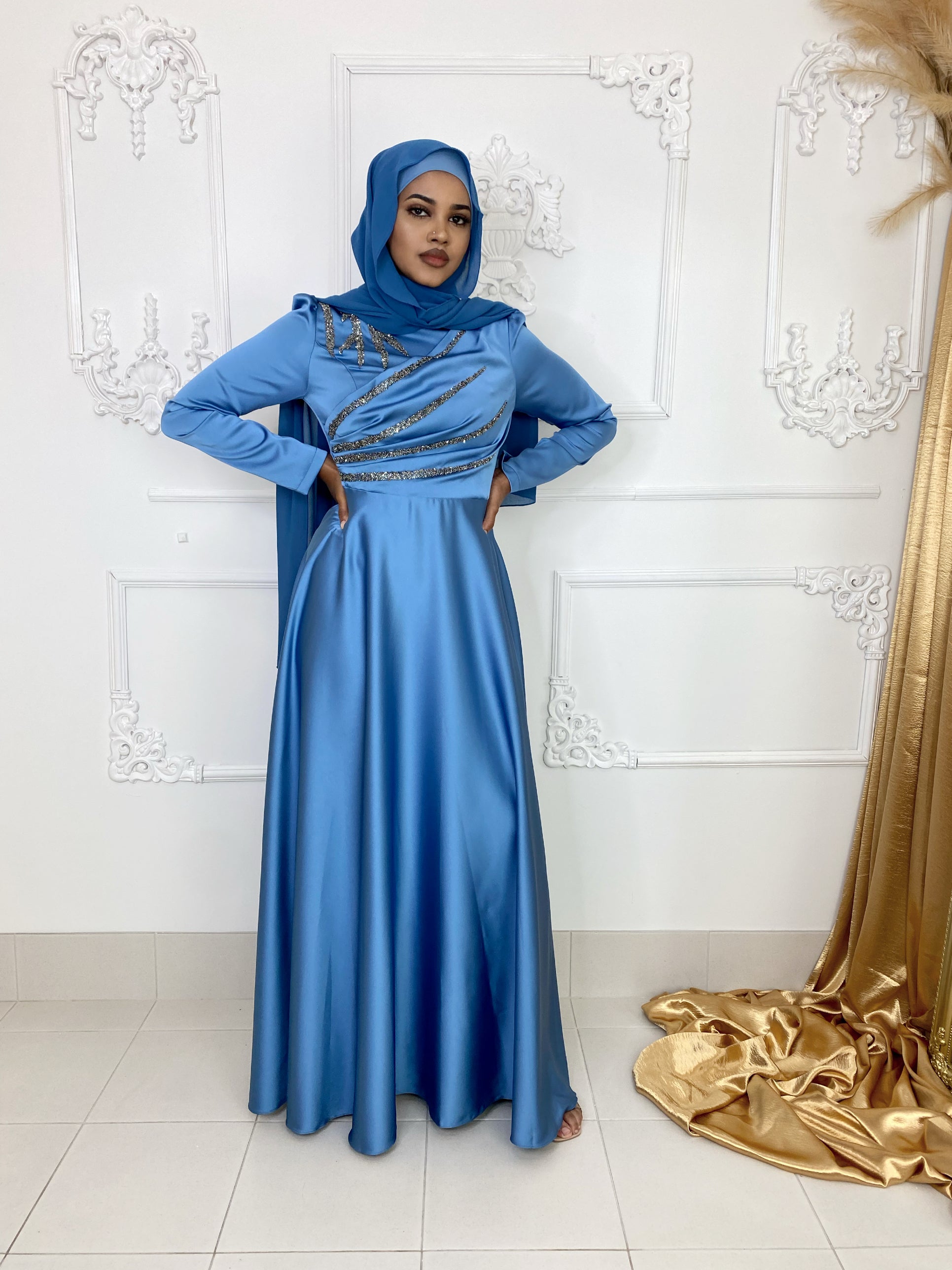 MAYA GOWN